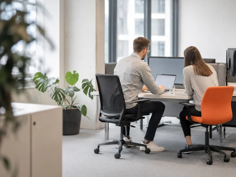 Team von Jerlitschka IT-Service bei der Arbeit